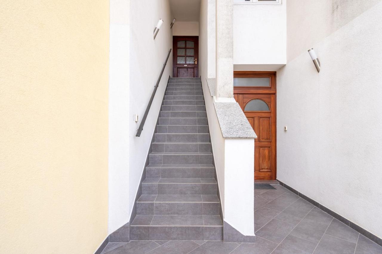 Alto 1 Studio Apartment Rovinj Dış mekan fotoğraf